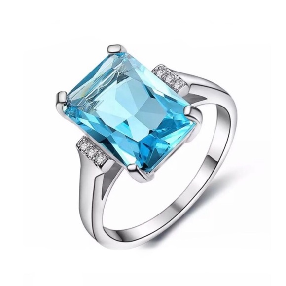 6.35CT Blue Aquamarine Ring - 925 Sterling Silver - Picture 5 of 8